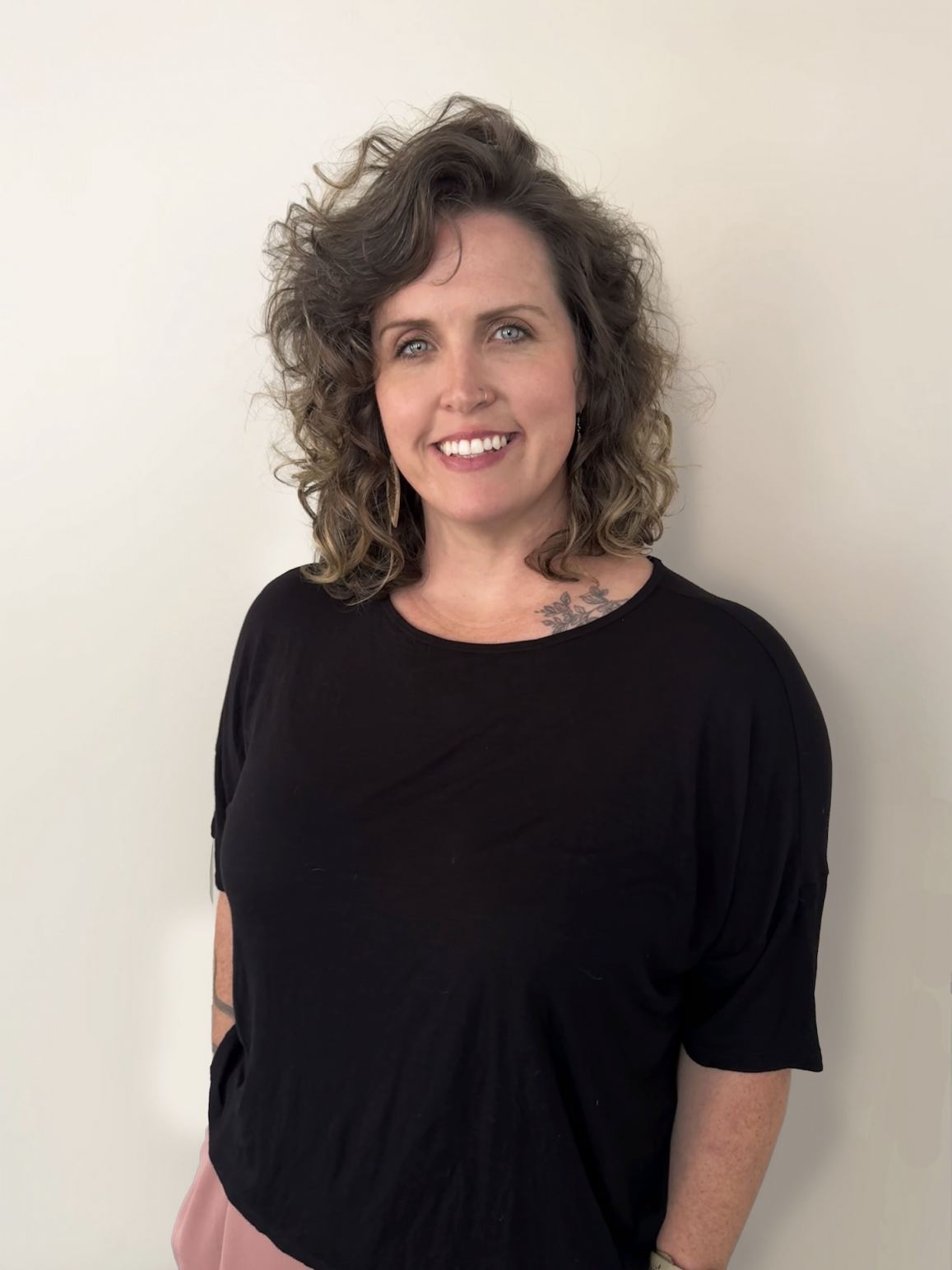 Sarah Harrington Elmer Headshot